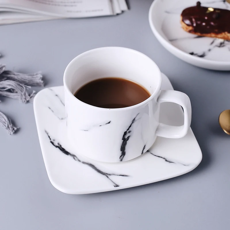 コーヒー カップ & ソーサーをどう選ぶ？高級感と日常の調和を実現する1つの答え