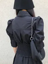 ウエスト絞りが美しい暗黒色のフレアワンピース【初恋スタイル・シャツデザイン】