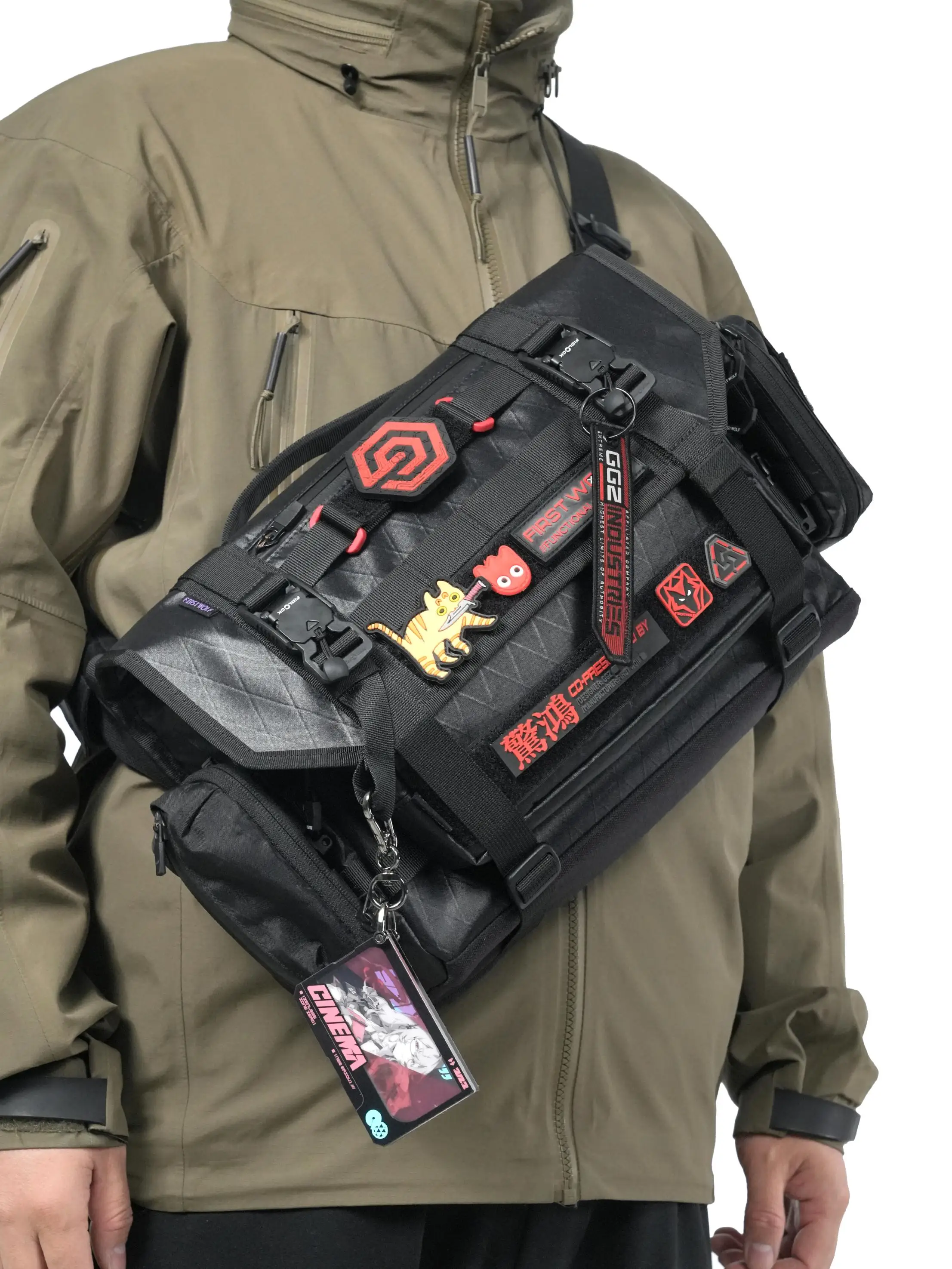 戦術バッグ first wolf MOLLE対応横款手提袋：everyday carry に最適な収納設計とは