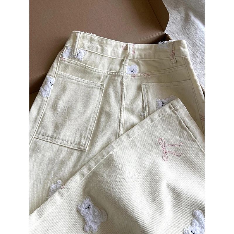 子供ズボン おしゃれ 女の子 10歳用はどう選ぶ？デザイン感のある小熊刺繍入りデニムパンツがおすすめの理由