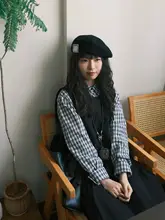 黒色の背心風ワンピース【無袖・ラウンドネック・重ね着スタイル・大学風】（セットアップ対応）