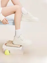 春季カジュアルスニーカー【厚底・大きなトゥ・白】