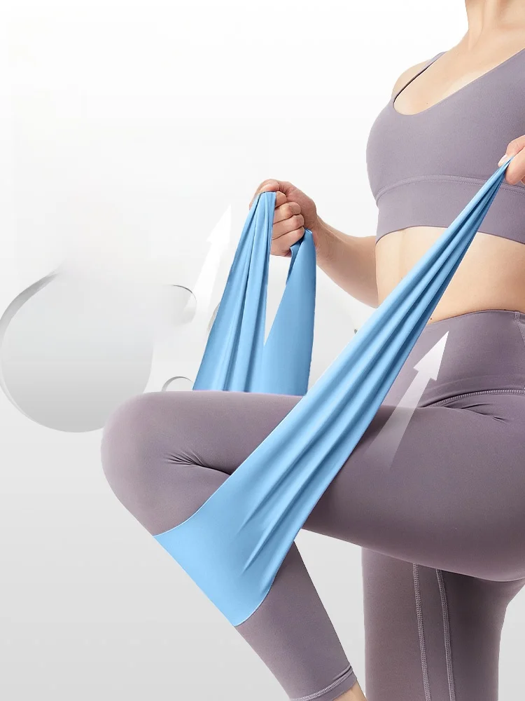 4wayストレッチとは？背中と脚に効果がある実際の使い方と、おすすめのエクササイズバンドは？