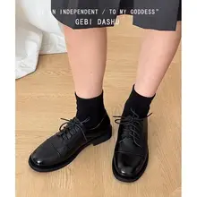 真皮製 ラウンドトゥローファーシューズ【レディース・ロンドン風・通勤用・レトロデザイン・スリップオン】