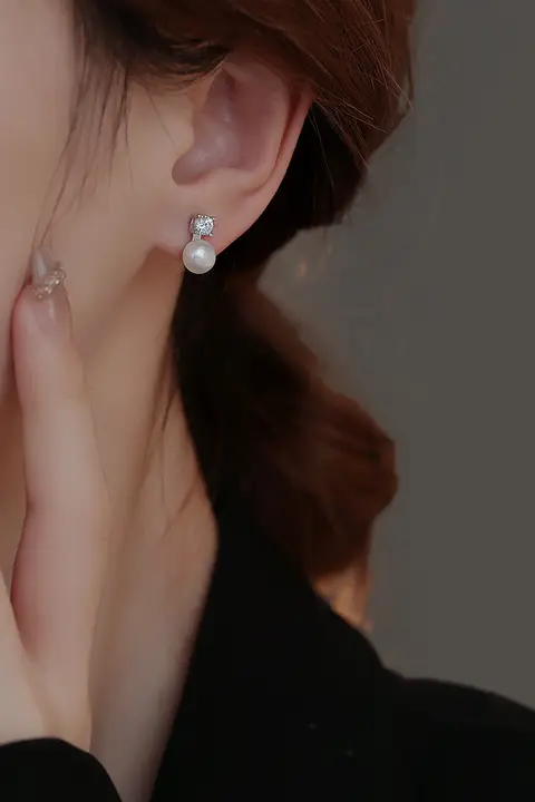 S925スタイル純銀製 天然真珠とジルコニアのフープピアス【日常使いに最適・高級感あり】