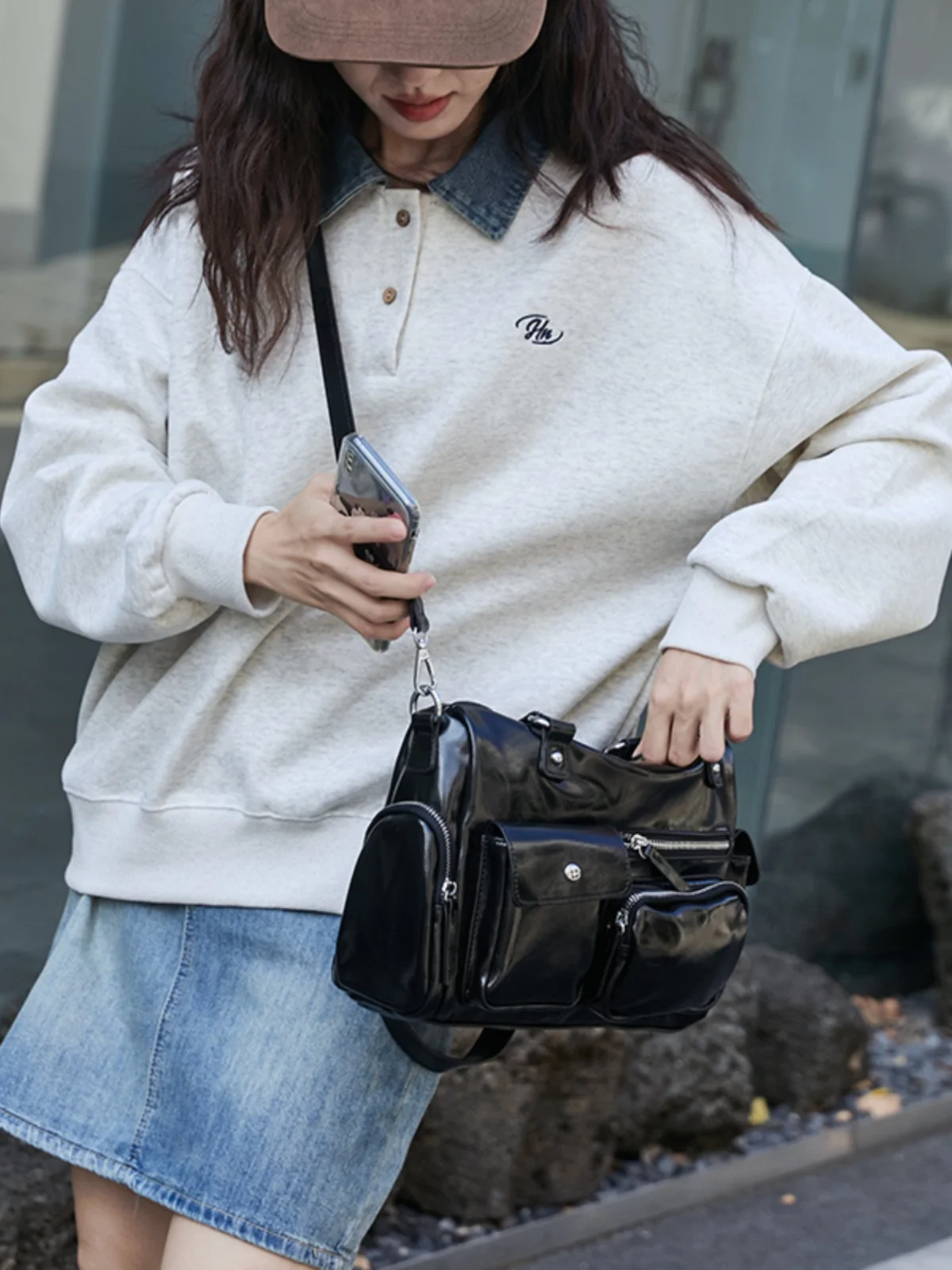黒バッグのコーデで失敗しない方法は？