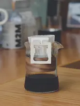 ハンドドリップ用コーヒーカップ【フィルターペーパー付き・掛け耳デザイン】