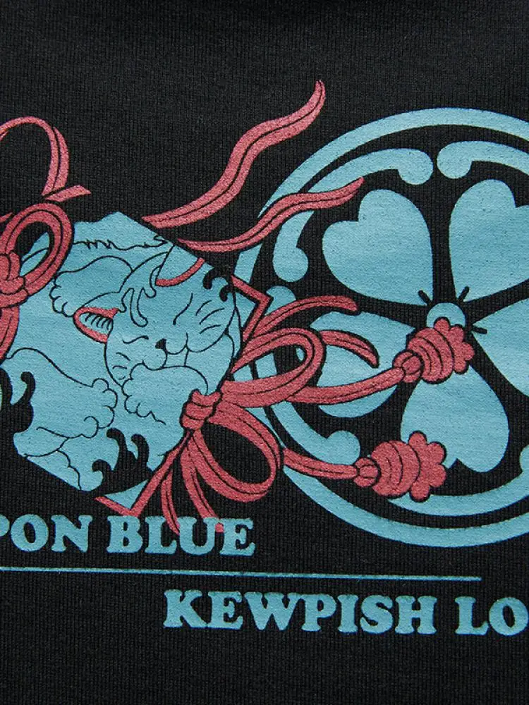 「祥瑞の灵狐」Tシャツを買うべきか？カップルの日常に合う本当の理由とは