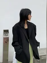 カジュアル肩パッド付きロングジャケット【ブラック・大きいサイズ・ゆったりフィット・春秋用】