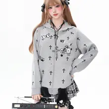 クロス柄プリントフーディー【秋用・ルーズフィット・女性用・軽やかアウター】