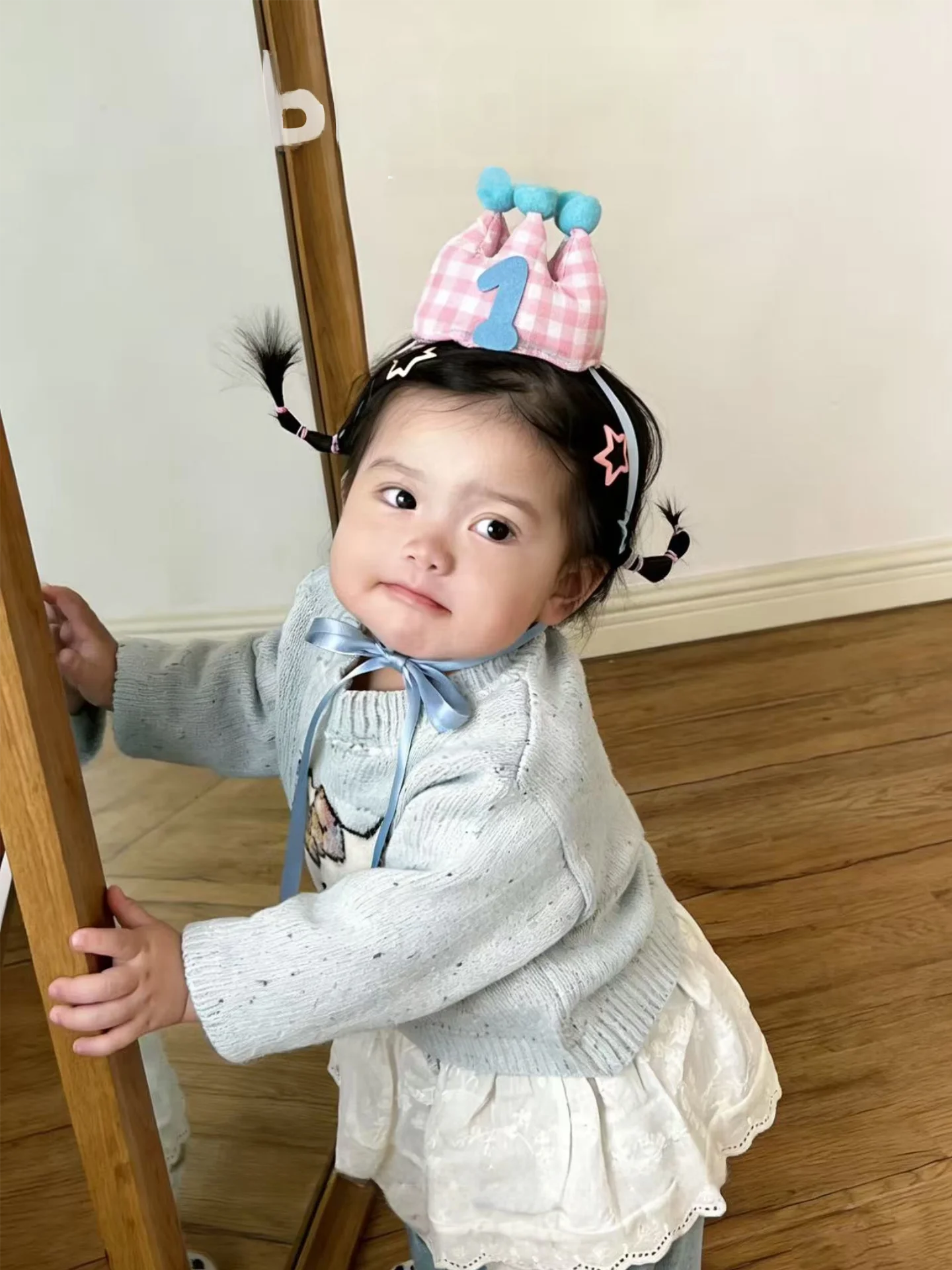 1歳の誕生日にあげるちょっとしたプレゼントは、絵本よりこのクラウンがおすすめ？