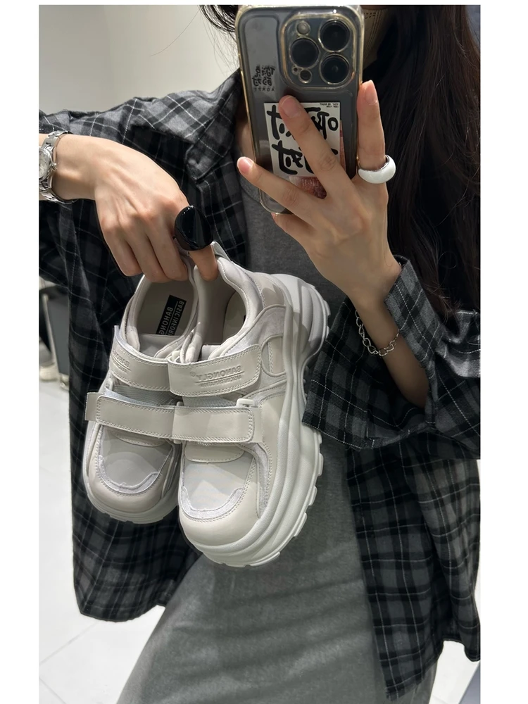 今流行りのファッションで迷っている？厚底スニーカーを選ぶべき理由とは？