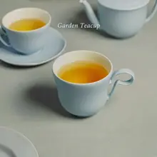 手作り陶器のマグカップ【花房デザイン・景德鎮製】