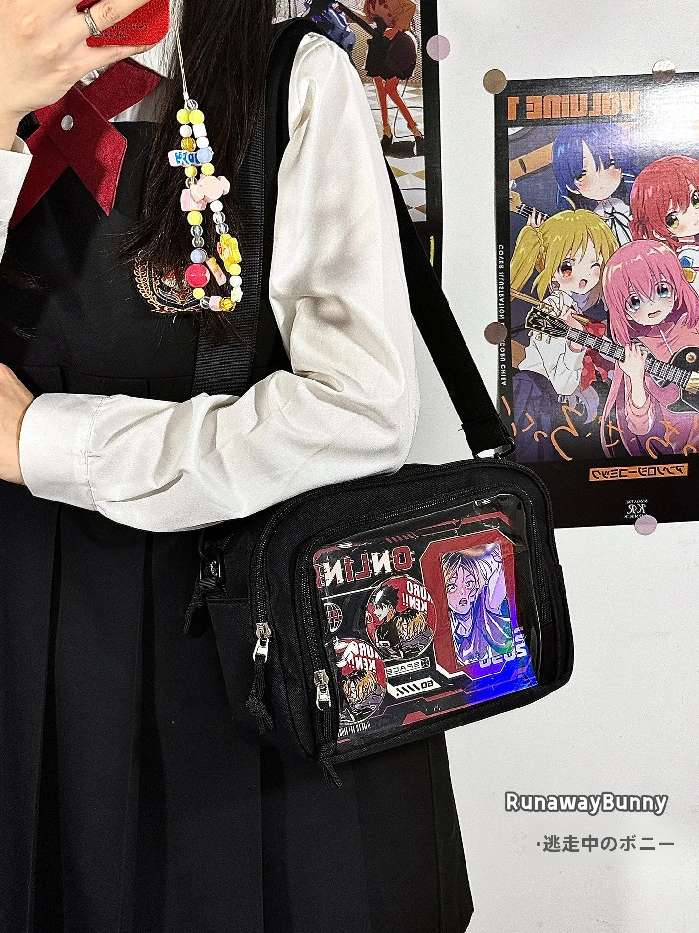 透明な斜め掛けバッグ：アニメデザインで日常を彩る少女風小方包の実用性解析