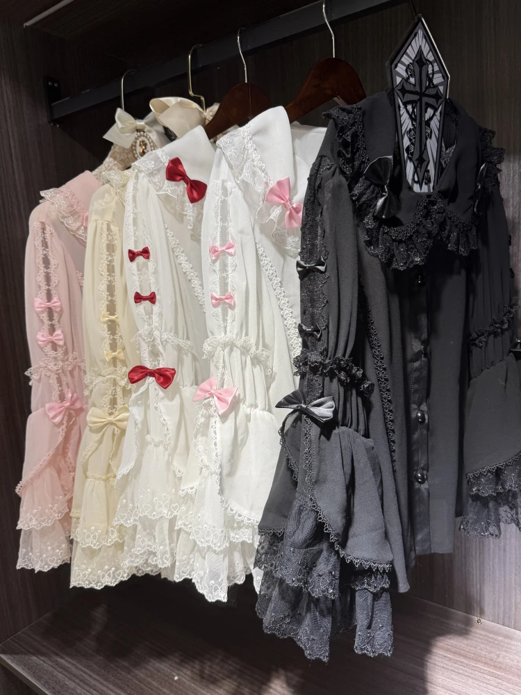 涼しげな姫袖シフォンシャツ：Lolita風の夏の着こなしに最適な薄手デザイン