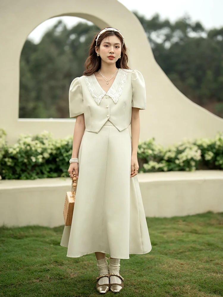 20代前半・後半の女性が選ぶべき、今流行りの服はどれ？