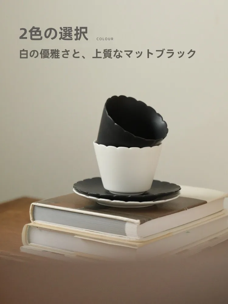 シンプルマット仕上げの花口カップ：コーヒー用ラテアート対応の陶器カ ップの使い方と特性