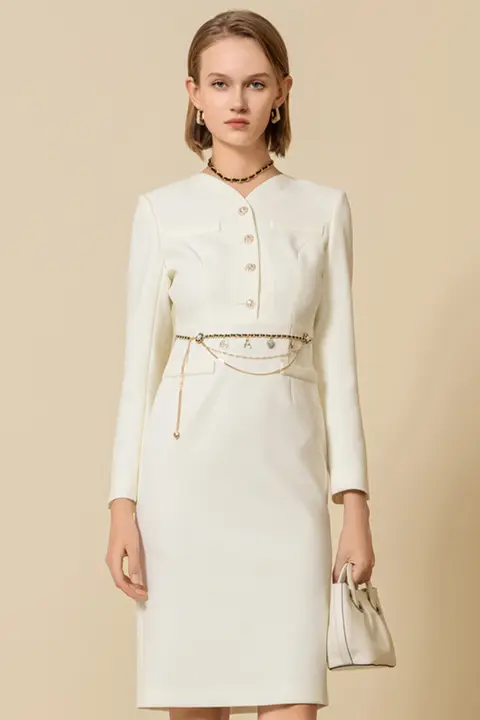 フレンチスタイルのレトロバタフライリボン付きサテンシャツ【バルーンスリーブ】