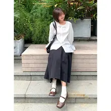 雲の立体装飾が特徴の長袖ブラウス【夏用・甘いデザイン・ラウンドネック・バルーンスリーブ】