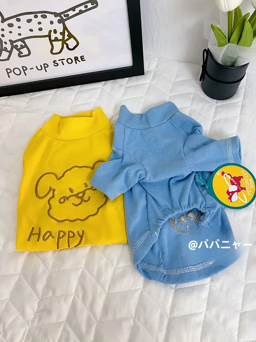 ペット用Tシャツ：犬猫用カジュアルスタイルで引っ掛け防止を実現