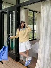 春にぴったり！イエローの翻領ニットカーディガン【韓国スタイル・双子風デザイン】（セットアップ対応）