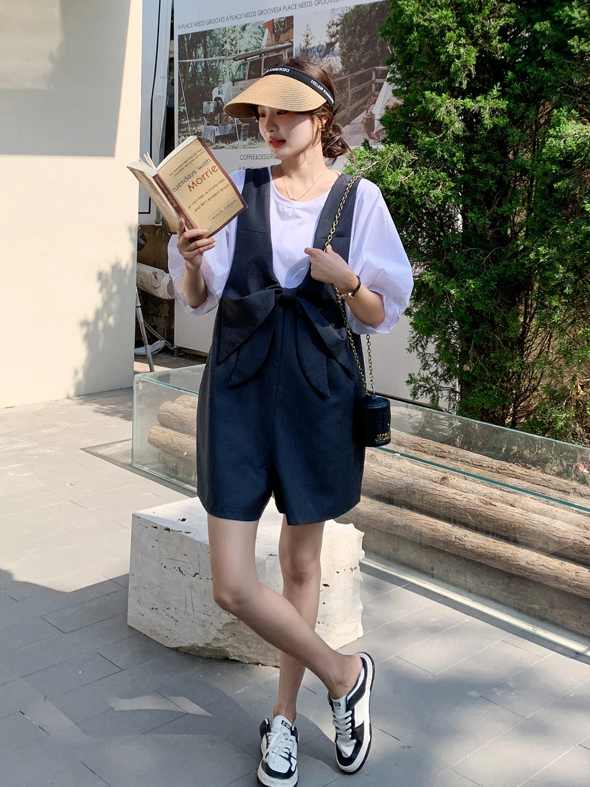 リボン付きサロペットパンツ：2024年夏季のカジュアルスタイルに最適なセットアップ対応アイテム
