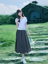 春秋用 グレーのハイウエスト花苞スカート【プリーツデザイン・ロング丈・女性用】