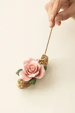 手作り陶器のローズ香立て【デスクトップ装飾用・癒しのインテリア】