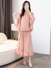 皺デザインの女性用カジュアルトップスとスカート【春秋・ゆったり・おしゃれ】（セットアップ対応）