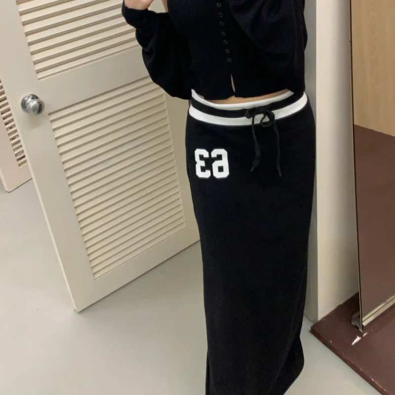 デジタルカラー切り替えデザインのハイウエストリボン付きロングスカート【スリット入り・春夏用】（セットアップ対応）