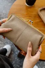 新作本革女性用長財布【牛革・シンプルデザイン・大容量・スマホ収納可】
