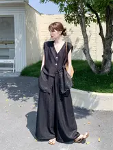 米白色の網状パネルとフリルスリーブのベスト＆ワイドパンツ【レディース・夏用・カジュアル・セットアップ対応】