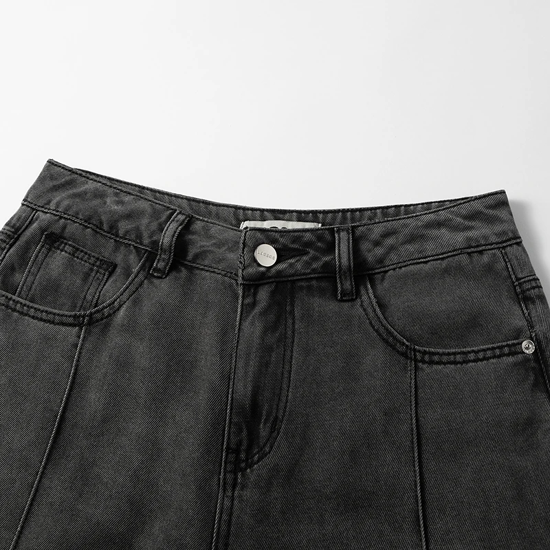 黒 デニム ワイド パンツは本当に夏に着るべきなのか？