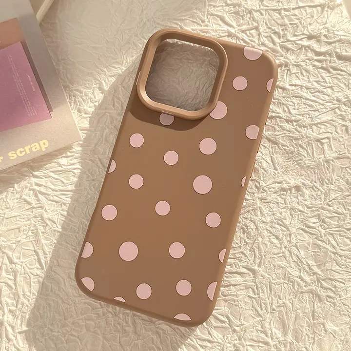 AIカメラ付きスマホケース【レトロシンプル・ドット柄・iPhone対応・純色デザイン・秋冬向け・可愛い女子用・ソフトタイプ】
