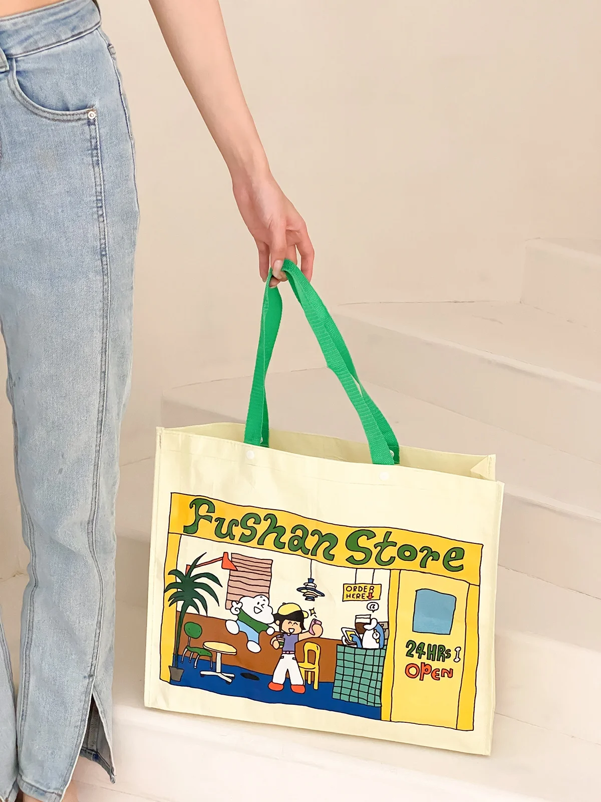 可愛いエコバッグ：45x37x10cm手提げタイプの環境に優しい使い方