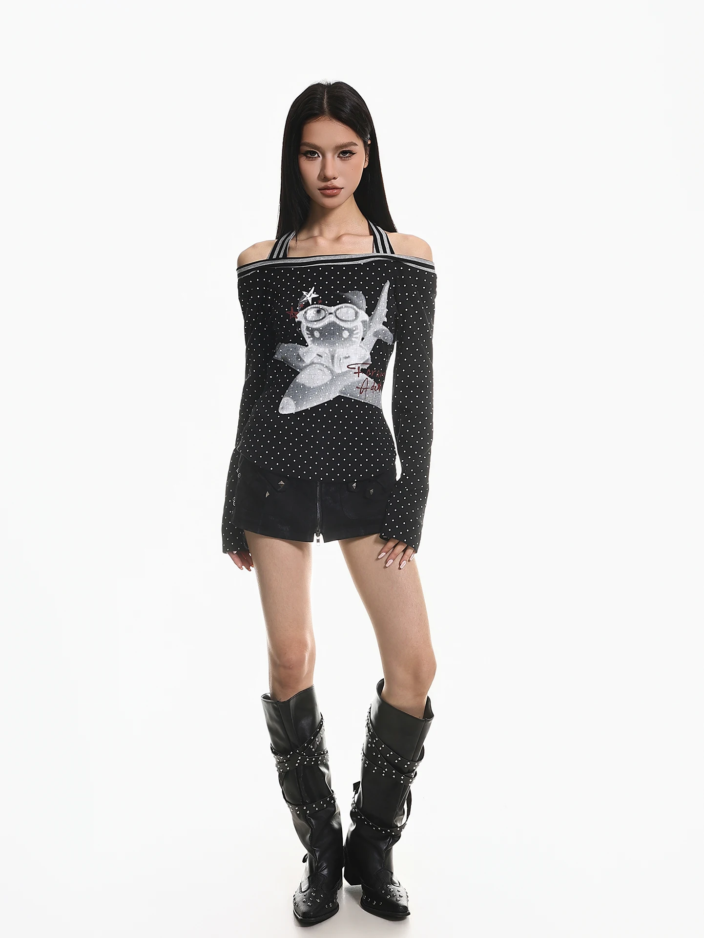 レトロプリントドット柄 オフショルダー長袖Tシャツ：モード系ファッション Tシャツの定義と実際の着用シーン