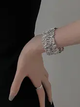 流体金属製 不規則弾力ハンドバンド【女性用・ユニークデザイン・個性的なアクセサリー】