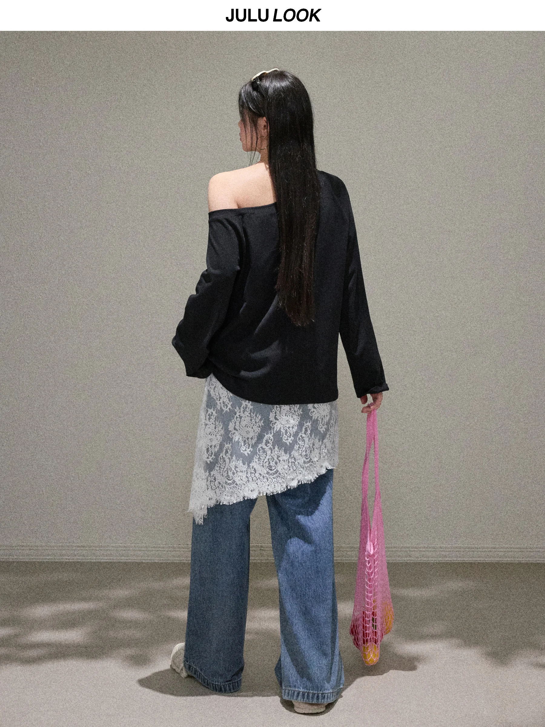 デニム フリル パンツ：JULULOOKの通勤風デザインが実用性を実現