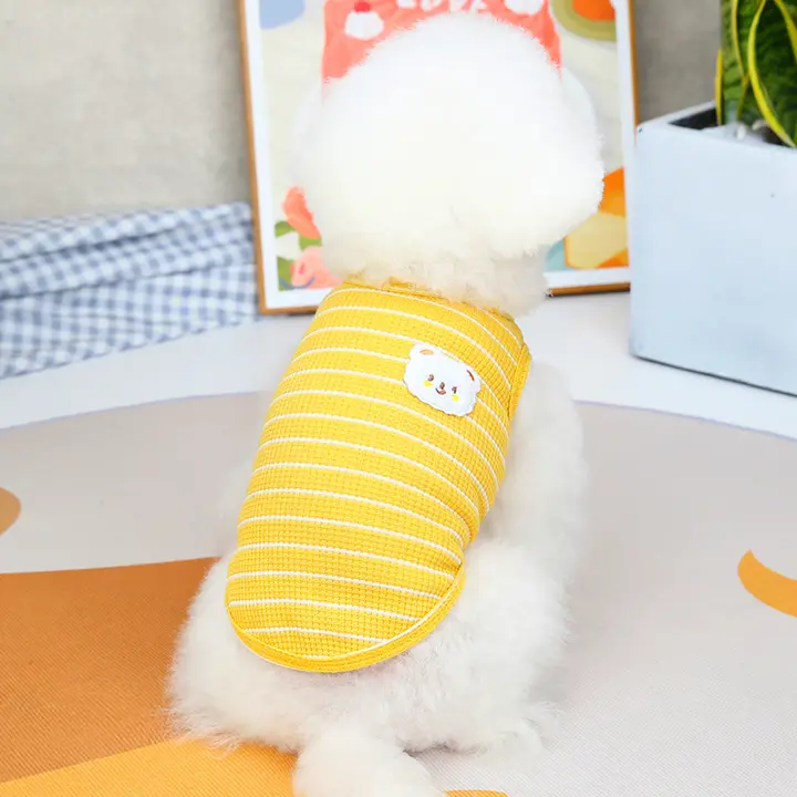 ペット服 ベスト 小型犬 夏用 毛が抜けにくい 薄手