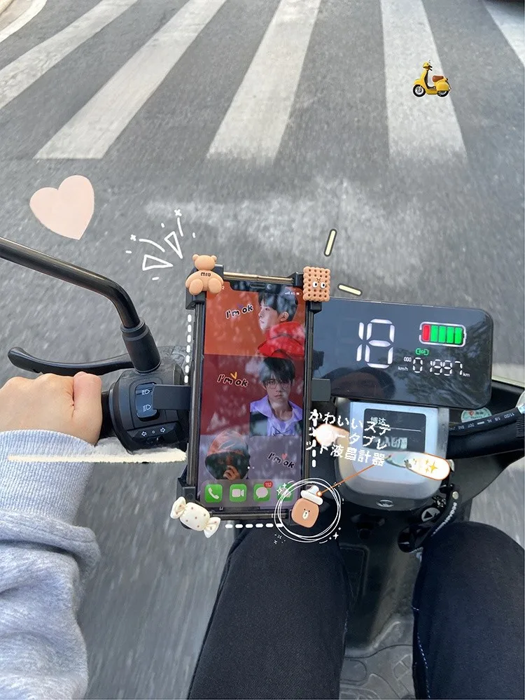 自転車・バイク用スマホホルダー：後方ミラー取付可の可愛いデザインモデル