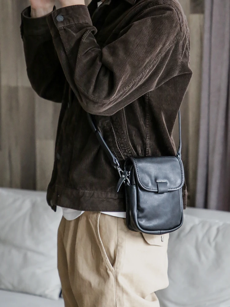 古造の本革クロスボディバッグ：ブランド品としての価値と実用性を解説