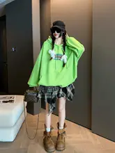 デザイン性の高いフード付き長袖パーカー【ゆったりとしたシルエット・カジュアルファッション】