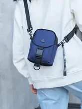 バイカラーのスマホ用小型ショルダーバッグ