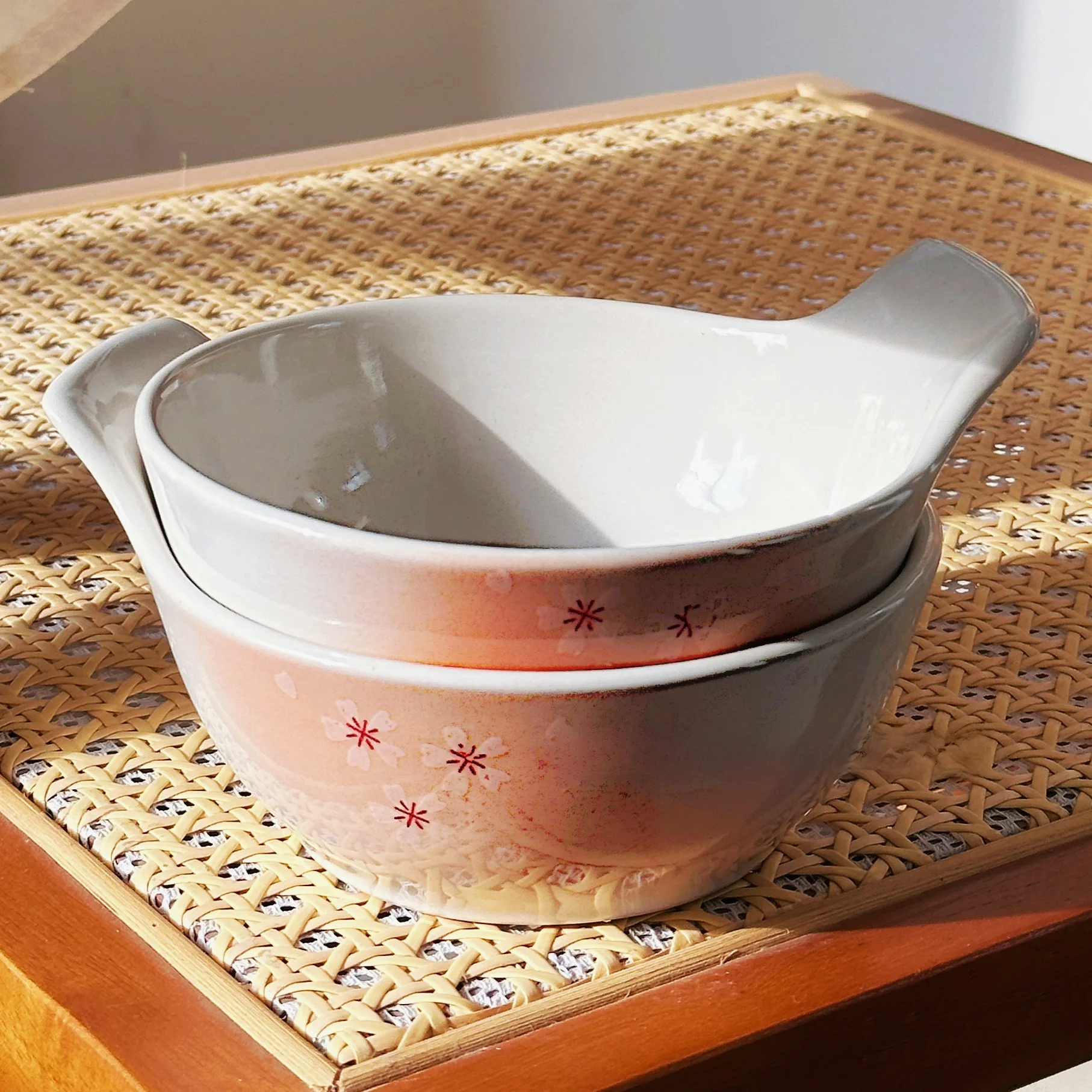 すくいやすい食器を選ぶべき理由は？その中で最も心地よいのはどんなもの？