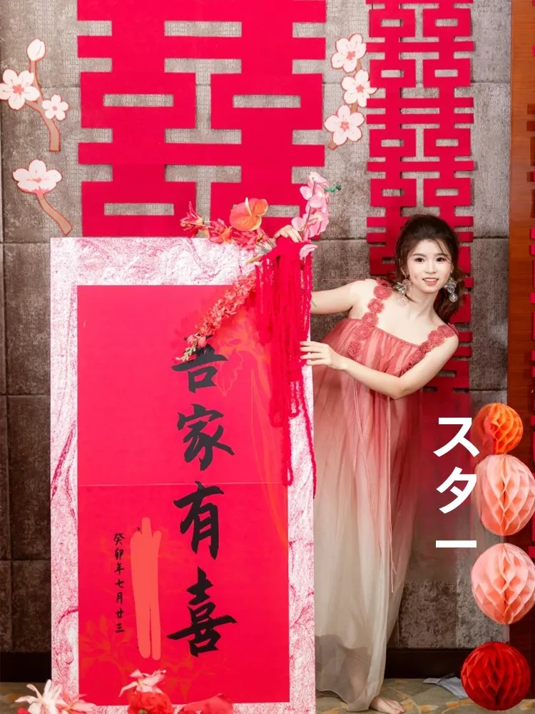 結婚式 ゲスト ワンピース どう選ぶ？グラデーションと刺繍が融合した「した雰囲気」のドレスが今、注目されています
