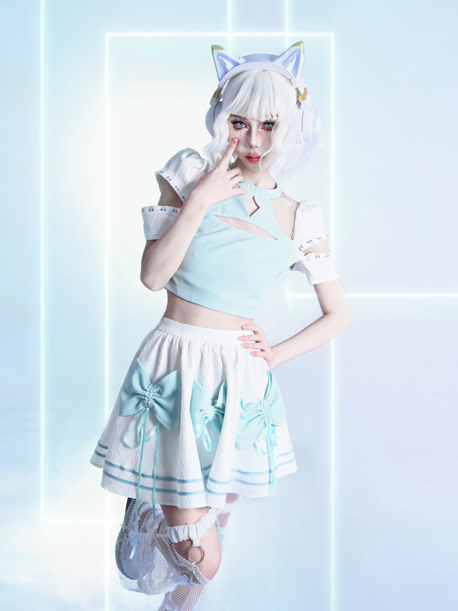 ぬい服とは？Y2K風編み込みメッシュデザインの短袖トップスが提供するリアルな使い方