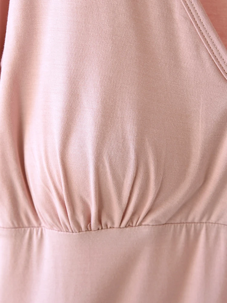 極上の柔らかさを実現する胸パッド付き授乳トップス：マタニティ・春夏秋用の快適な日常ウェア