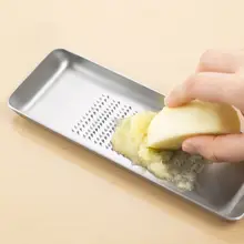 ステンレス製の手動おろし器【生姜・ニンニク・わさび用・大型】