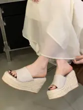 おしゃれなウェッジヒールサンダル【防水ソール・厚底・フィッシュテールデザイン・麻編み】