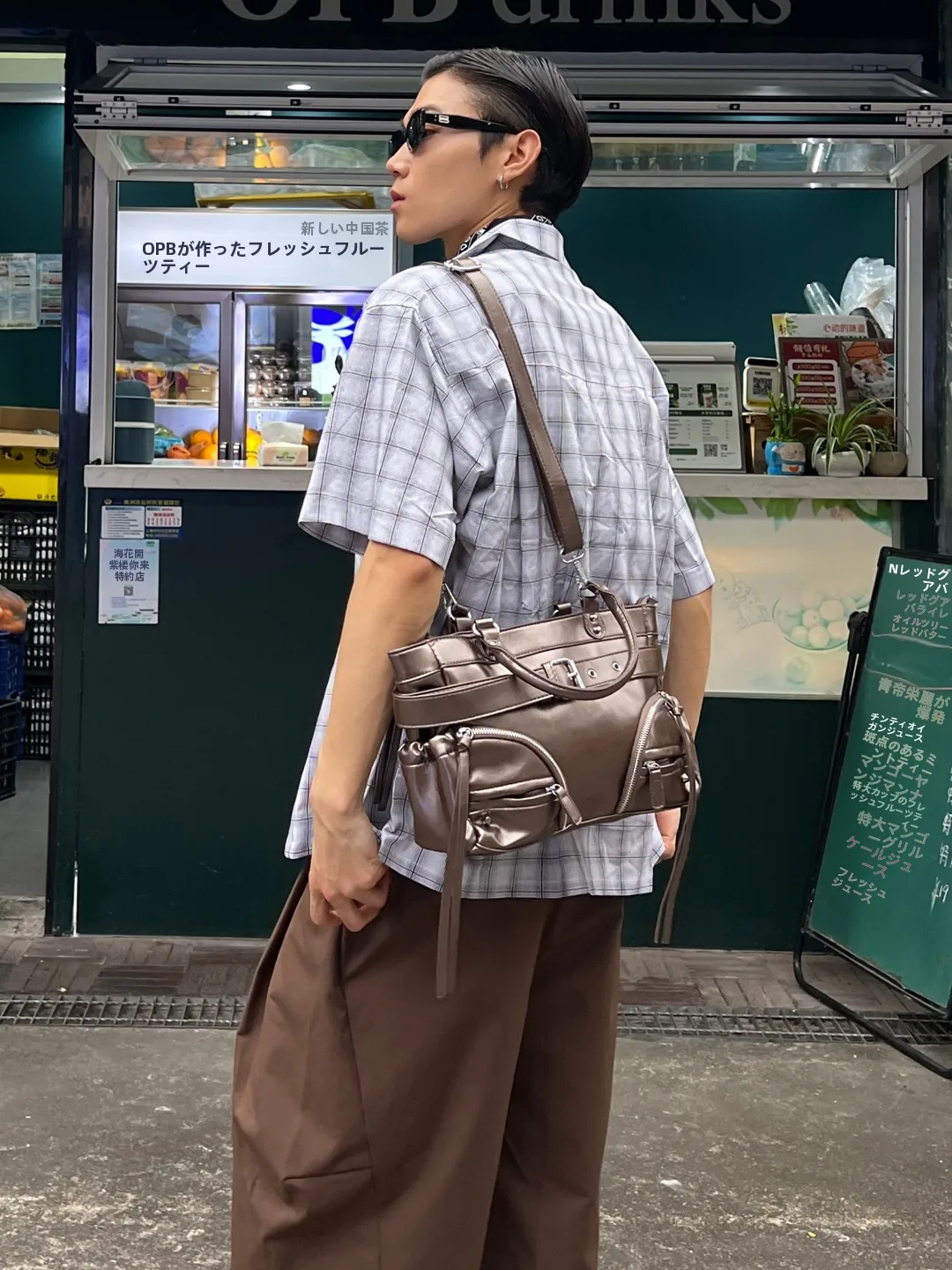 レトロ風の暗黒系ショルダートートバッグを選ぶべき理由は？